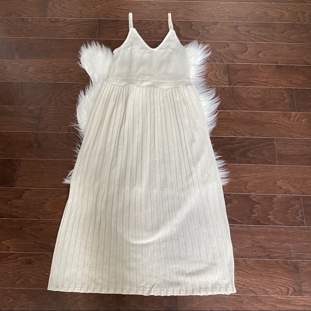 [K/Lab] Empire Waist Knit Pleated Midi Dress